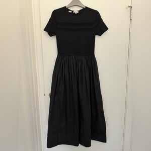 Moon River Elegant midi dress